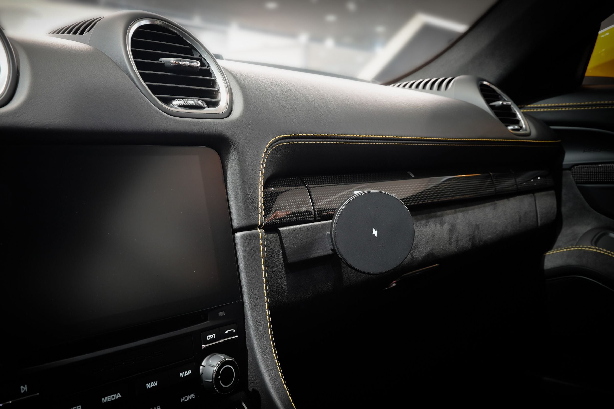 C3 — Charging Magnetic Phone Mount (Fits Porsche 991, 718, 981)